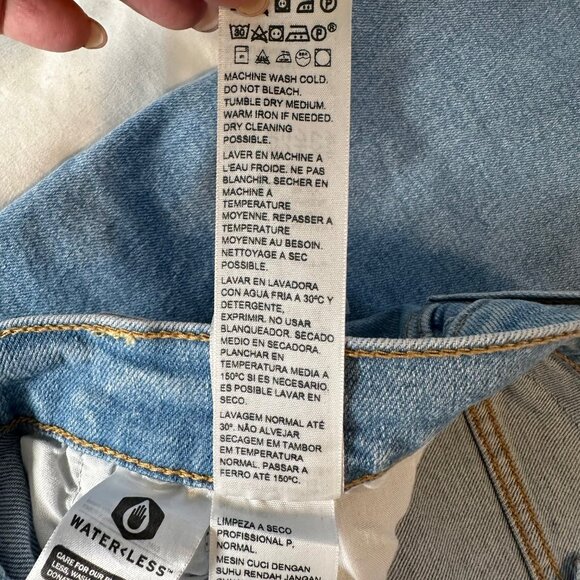 Levi's Ribcage Straight Ankle Hidden Button Fly Jeans 29 - Picture 16 of 16